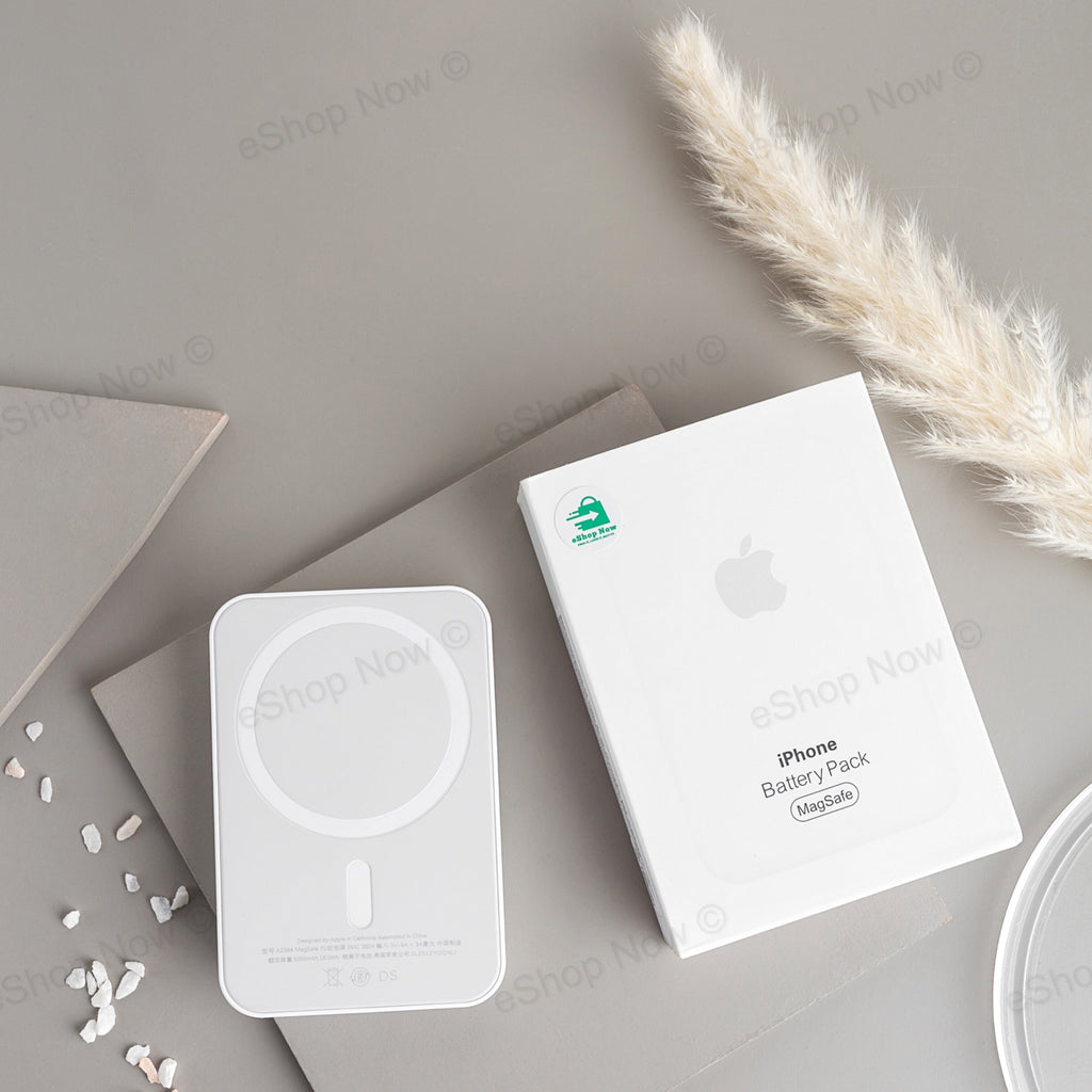 10,000mAh Magnetic Wireless Power Bank - Fast Charging Android and IPhone both Suitable Power Bank - Flash Sale !!